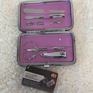 DCI Retro Nail Kit Manicure Set